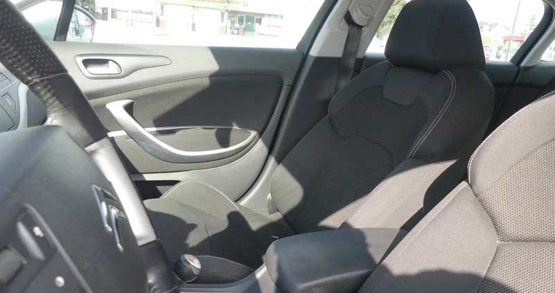 Citroen C5 cena 17900 przebieg: 270400, rok produkcji 2008 z Bydgoszcz małe 137
